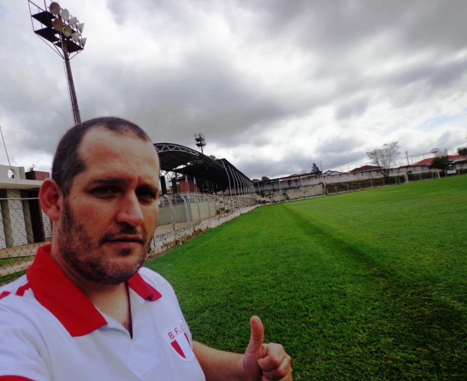 Estádio Municipal Rufino Rodrigues - Pindorama