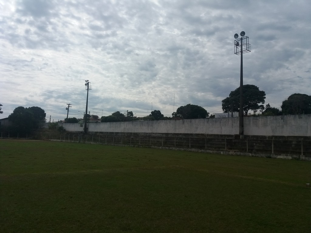 Estádio Municipal José de Freitas Cayres - Lucélia