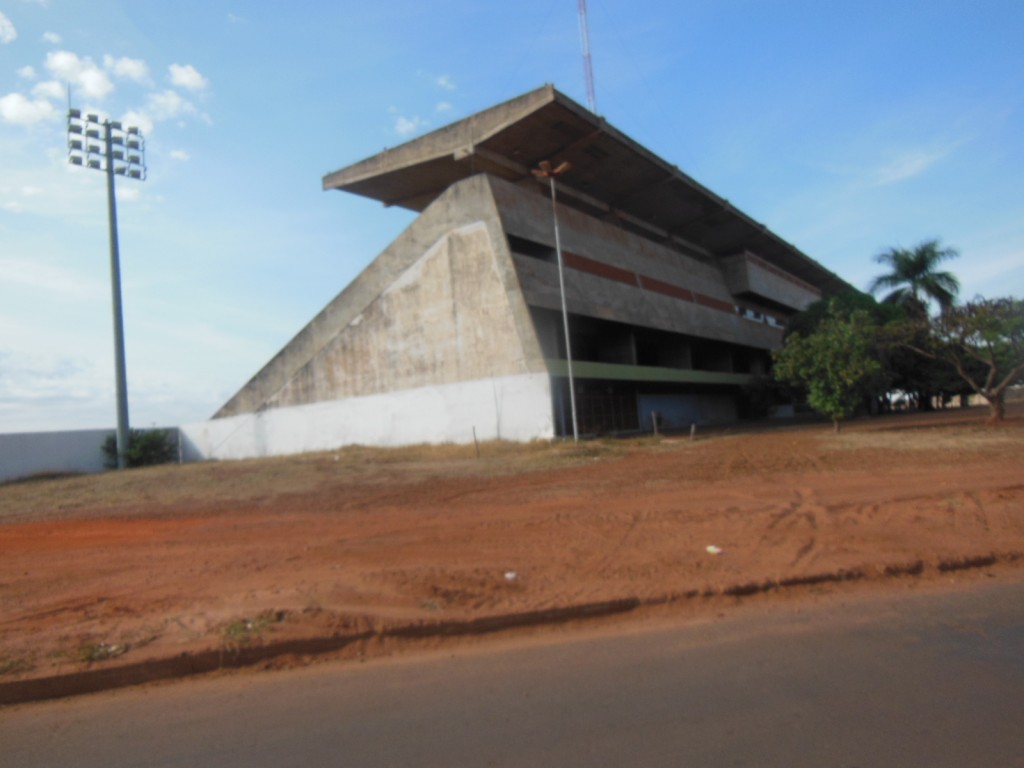 Estádio Benedito Soares Mota - Três Lagoas -MS