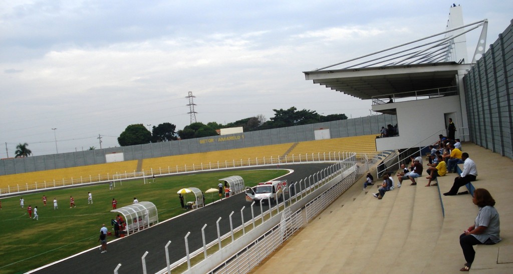 Desportivo Brasil x Capivariano - Estádio Municipal Alfredo Chiavegato - Jaguariúna