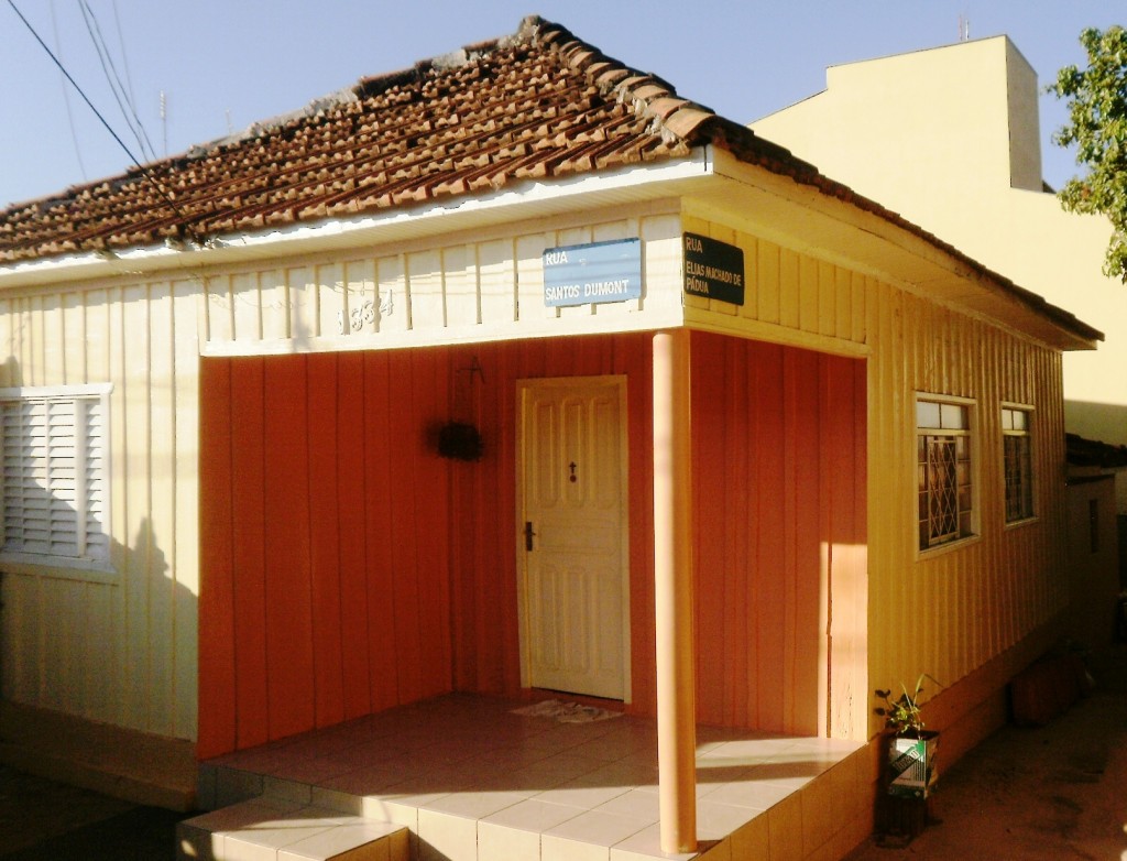 Casas de madeira - Estrada de Ferro Sorocabana - Assis