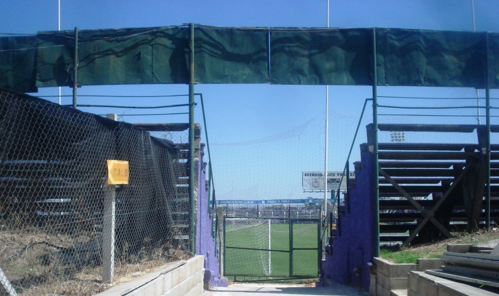  Defensr Sporting Club - Estádio Luis Franzin - Montevideo - Uruguai