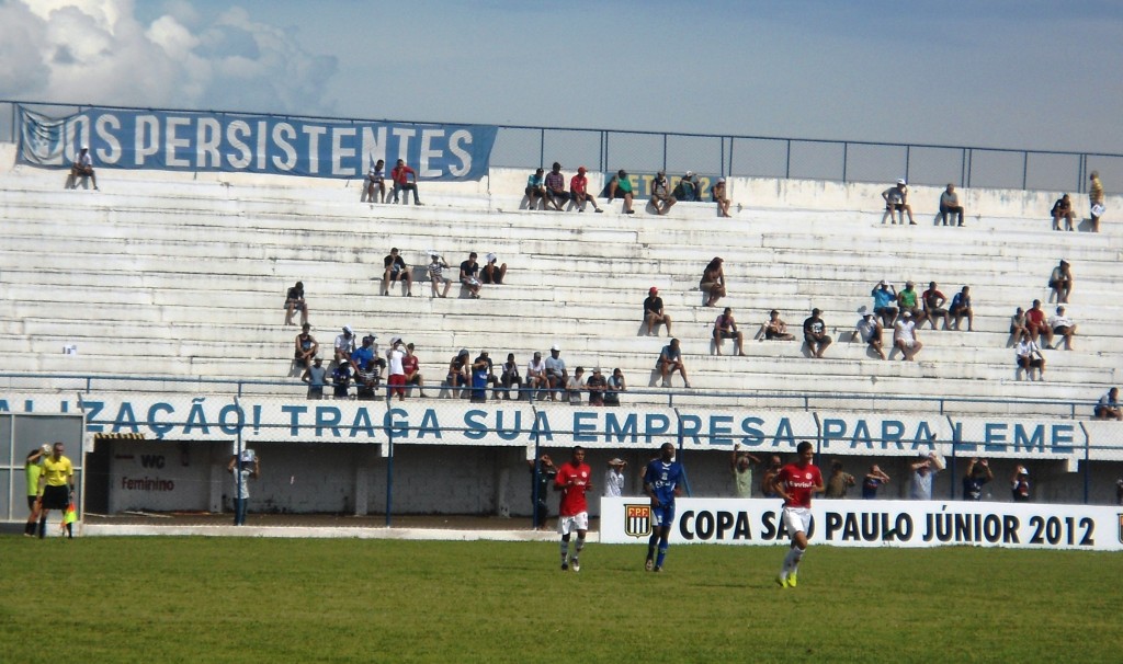 Estádio Municipal Bruno Lazzarini - CA Lemense - Leme