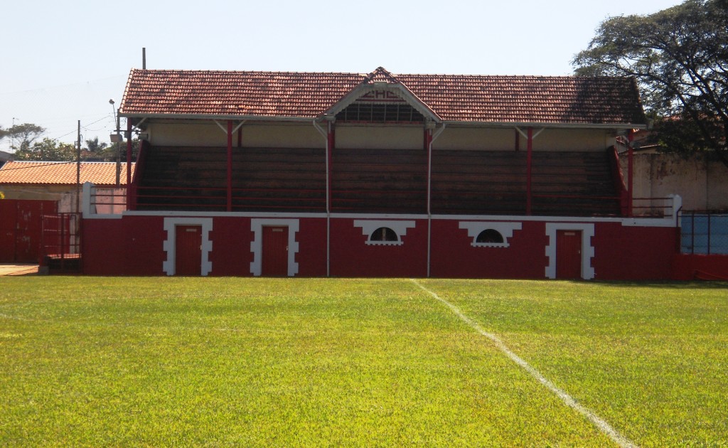 Estádio JD Martins - Cravinhos