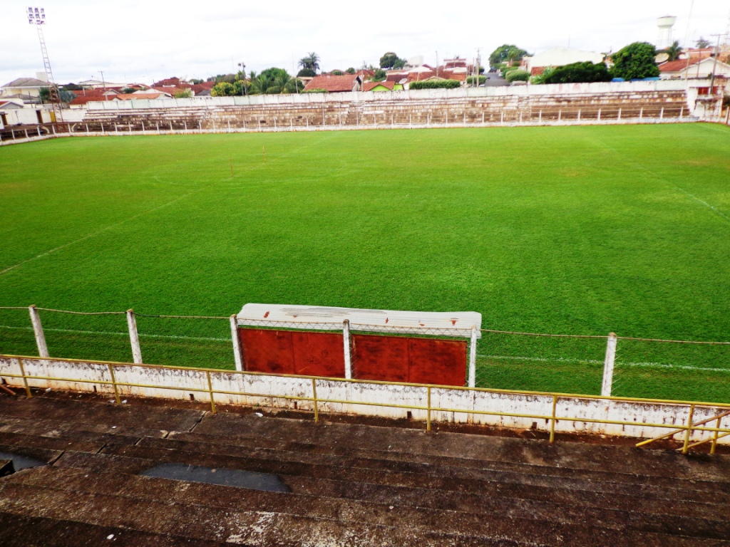 Estádio Municipal Leonildo João Birolli - Uchoa