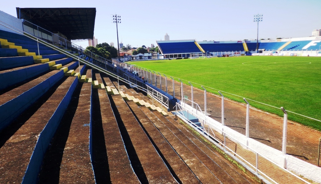 Estádio Municipal Cláudio Rodante - Fernandópolis