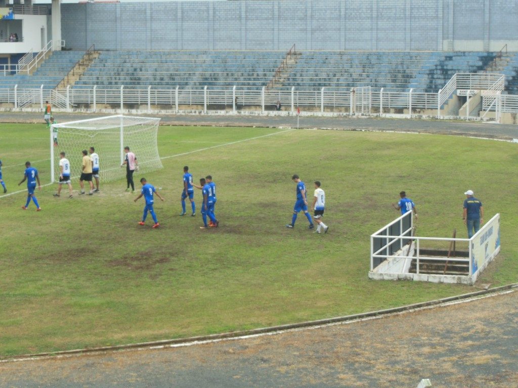 Jaguariúna x Francana - Campeonato Paulista Série B 2017 – Estádio Municipal Alfredo Chiavegato