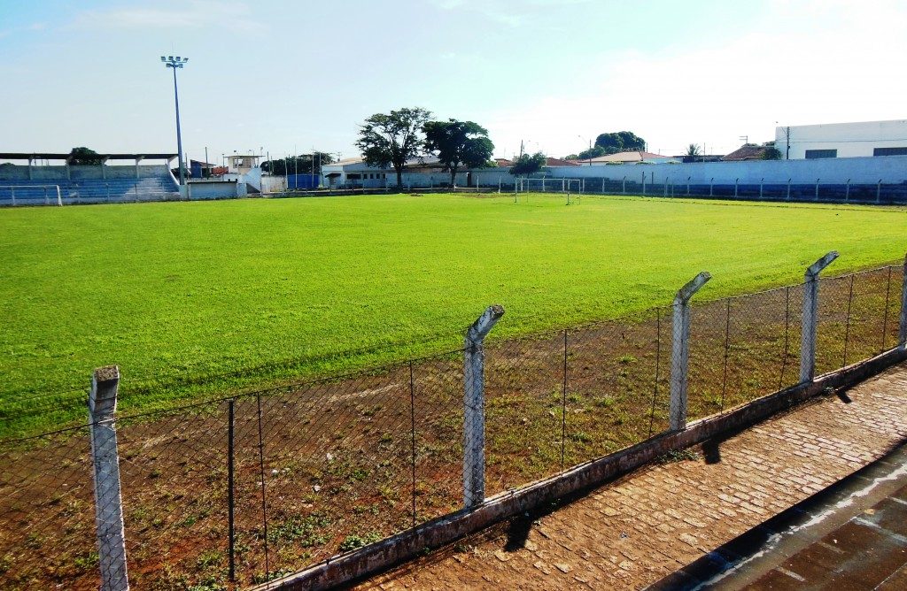 Estádio Farid Jorge Resegue - Bariri