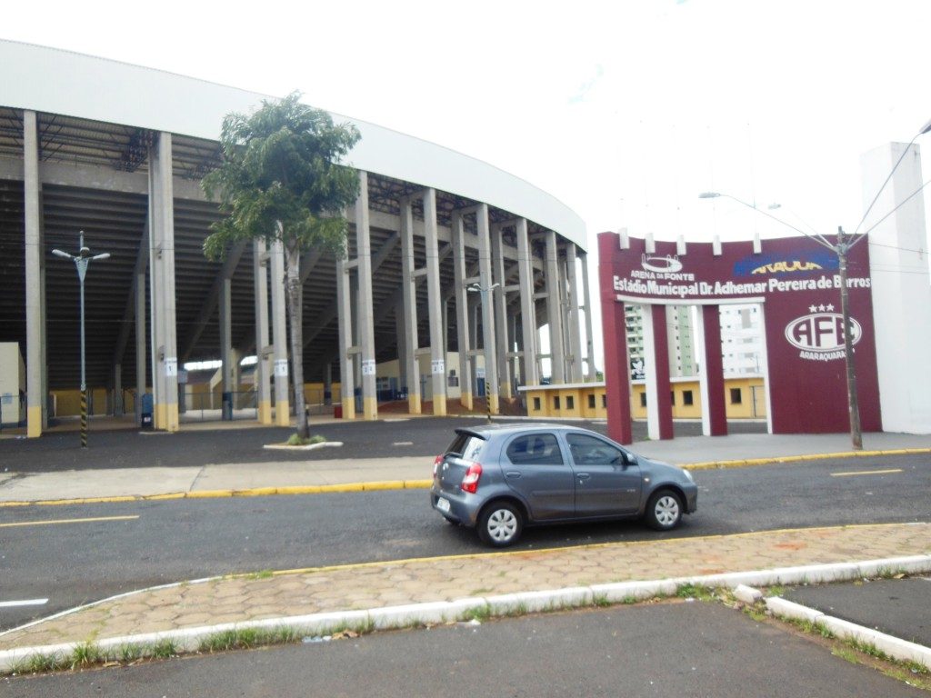 Estádio Municipal Dr Adhemar Pereira de Barros - A fonte luminoisa - Araraquara