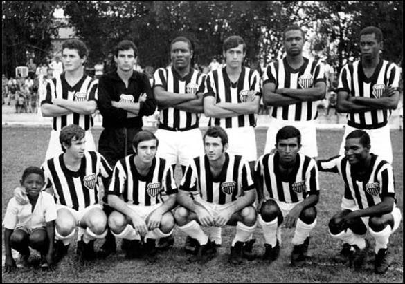 Time do Rio Branco de Ibitinga campeão da terceira divisão de 1970