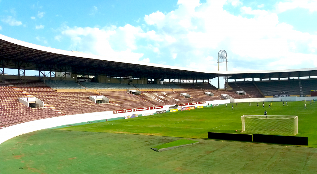 Estádio da Fonte Luminosa - Ferroviária