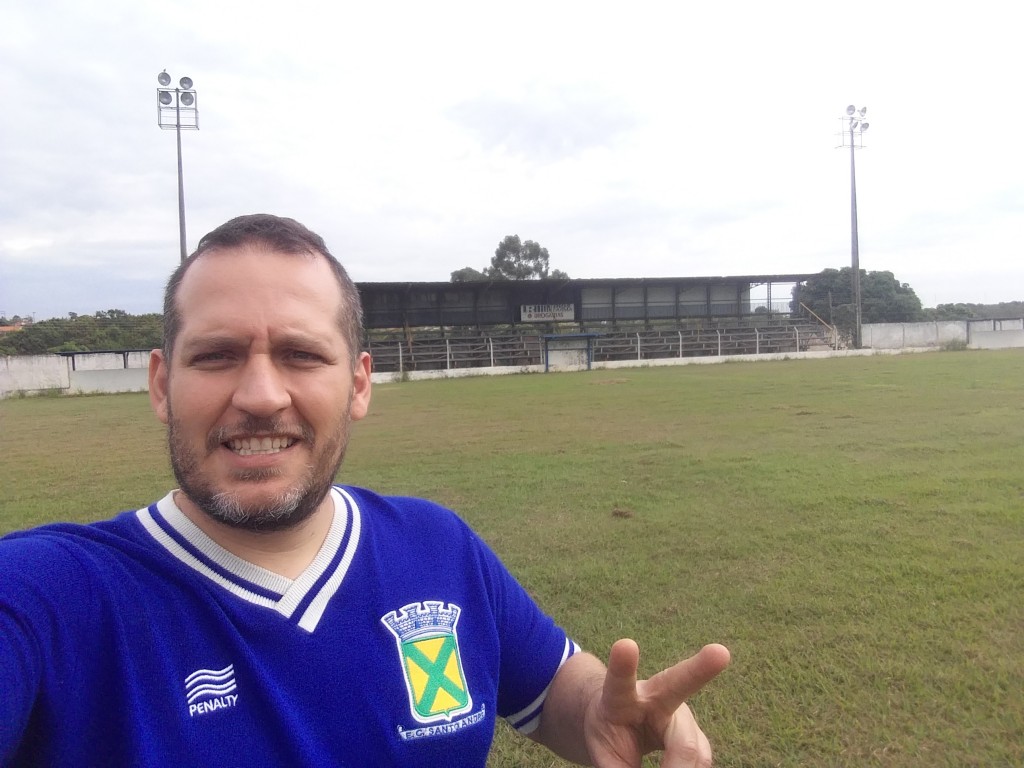 Estádio Municipal José de Freitas Cayres - Lucélia