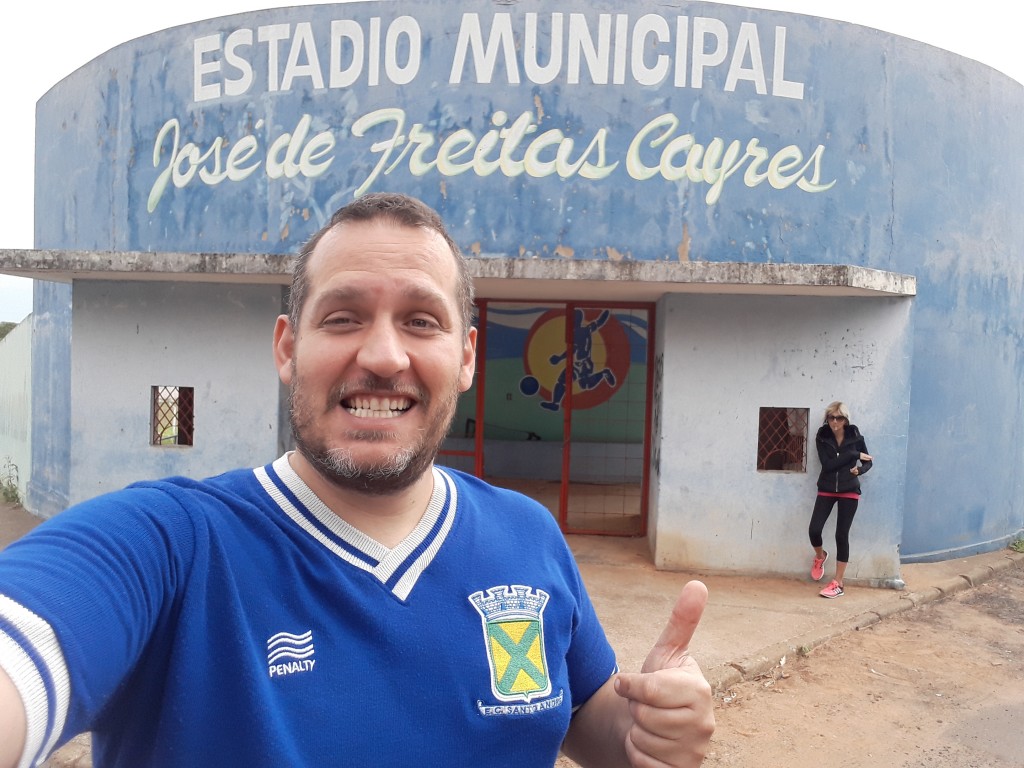 Estádio Municipal José de Freitas Cayres - Lucélia