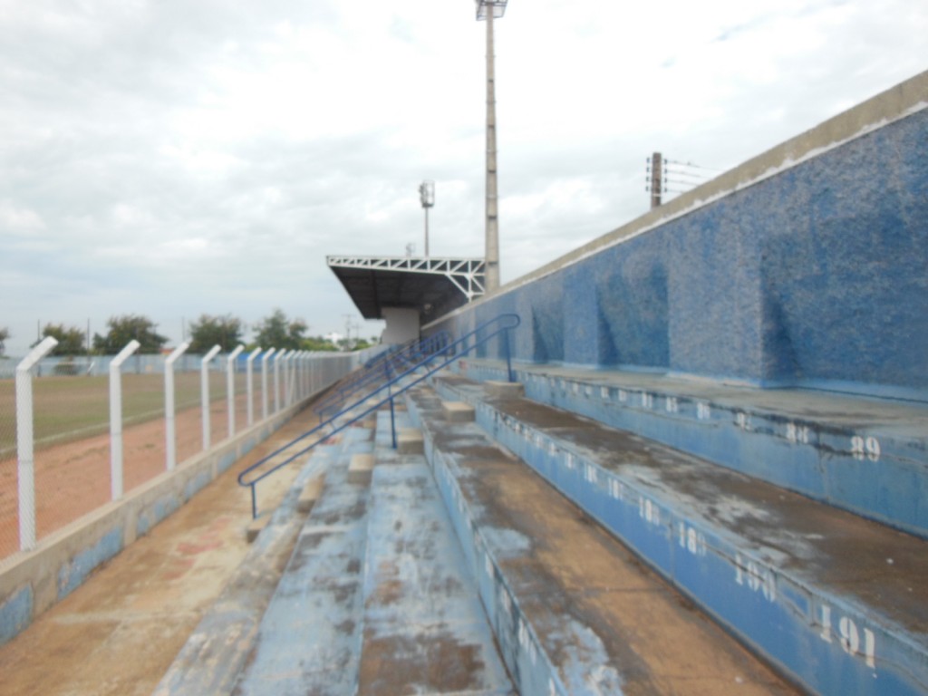 Estádio Municipal Antônio Goulart Marmo - Adamantina