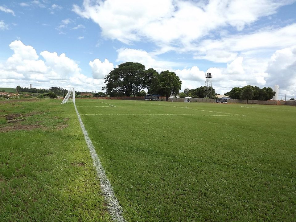 Estádio Municipal Dr. Francisco Vieira Leite - Valparaíso