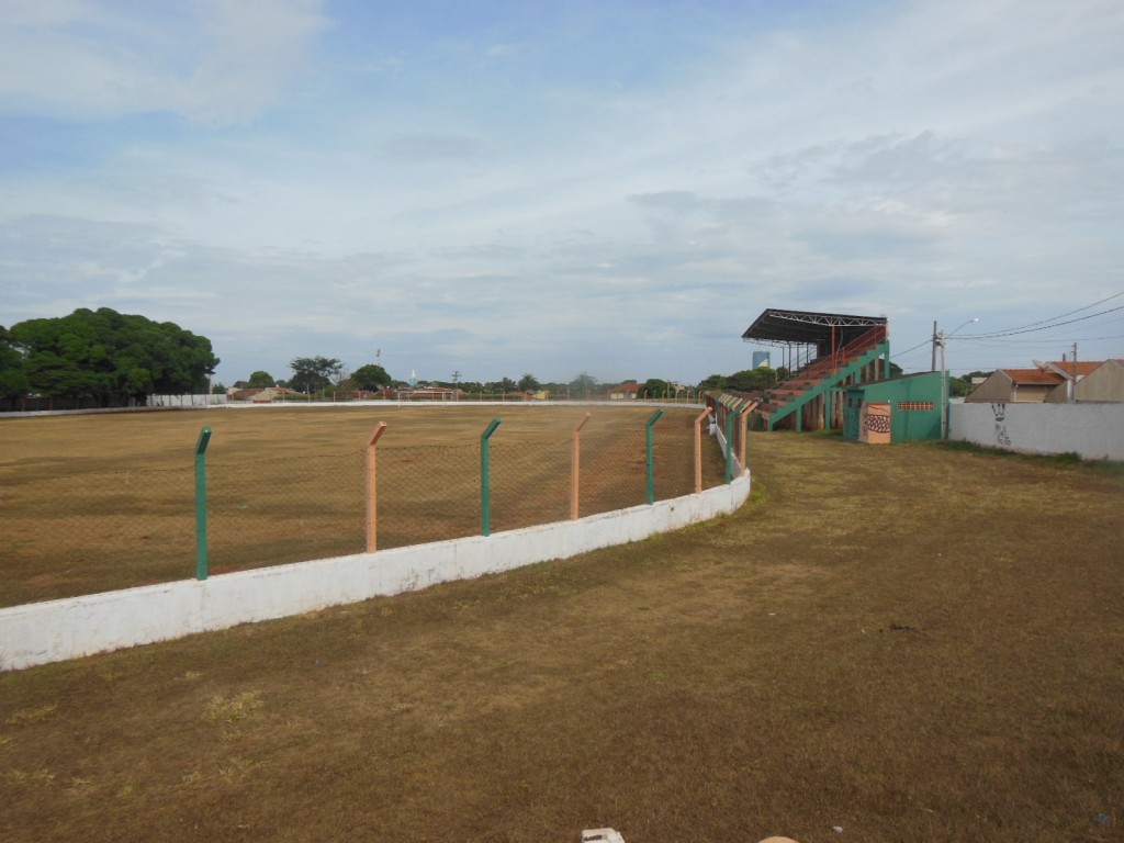 Estádio Municipal Valdomiro Moreira Aguiar - Castilho