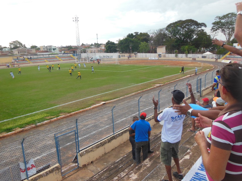 Estádio Municipal Evandro Brembatti Calvoso - Andradina