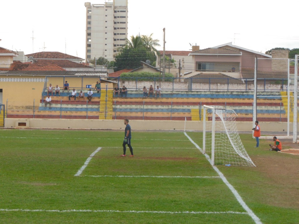 Estádio Municipal Evandro Brembatti Calvoso