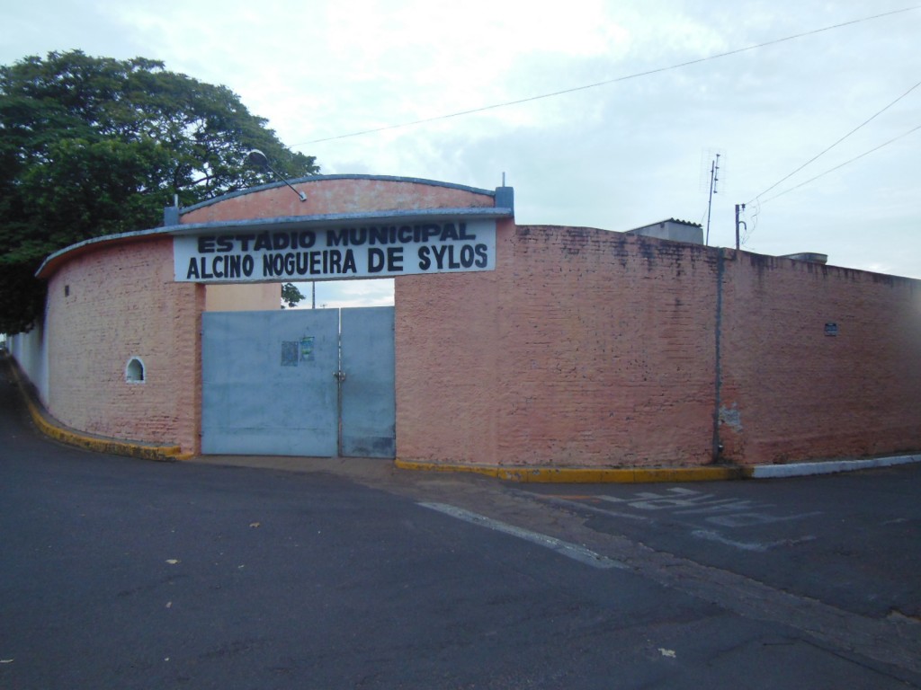 Estádio Municipal Alcino Nogueira de Sylos - Mirandópolis