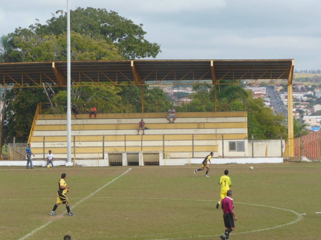 Estádio Municipal Teófilo Cordovil - Duartina 