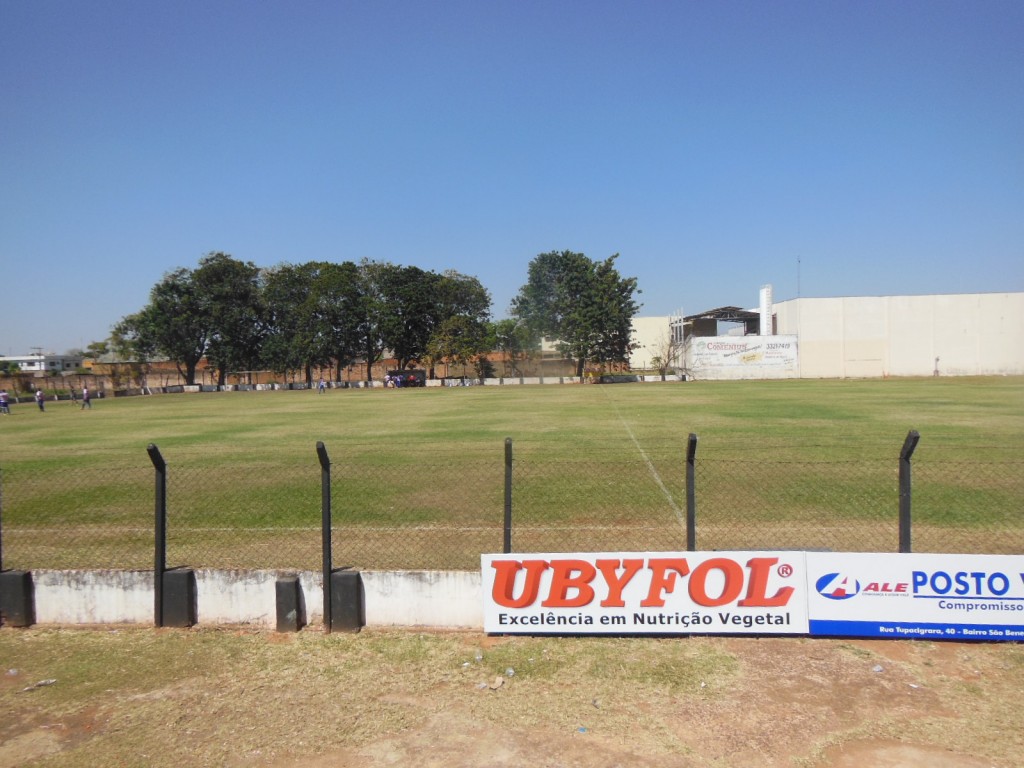 Estádio ‎Juscelino Kubitschek - Nacional FC - Uberaba