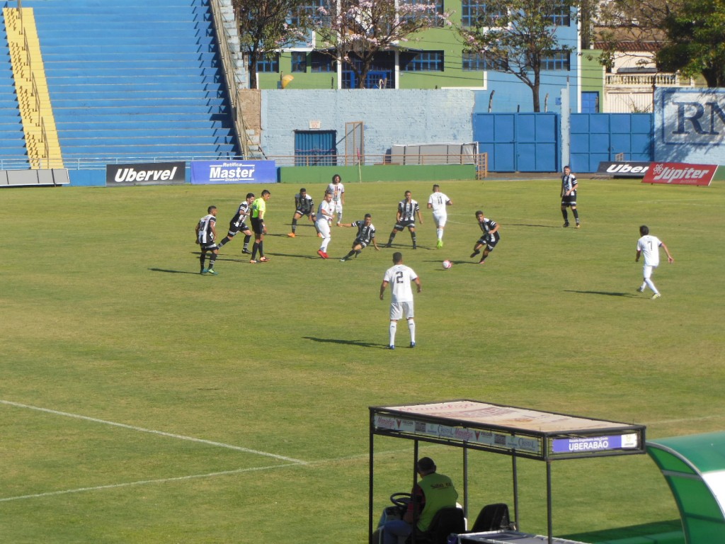 Estadio Engenheiro Joao Guido - Uberaba-MG