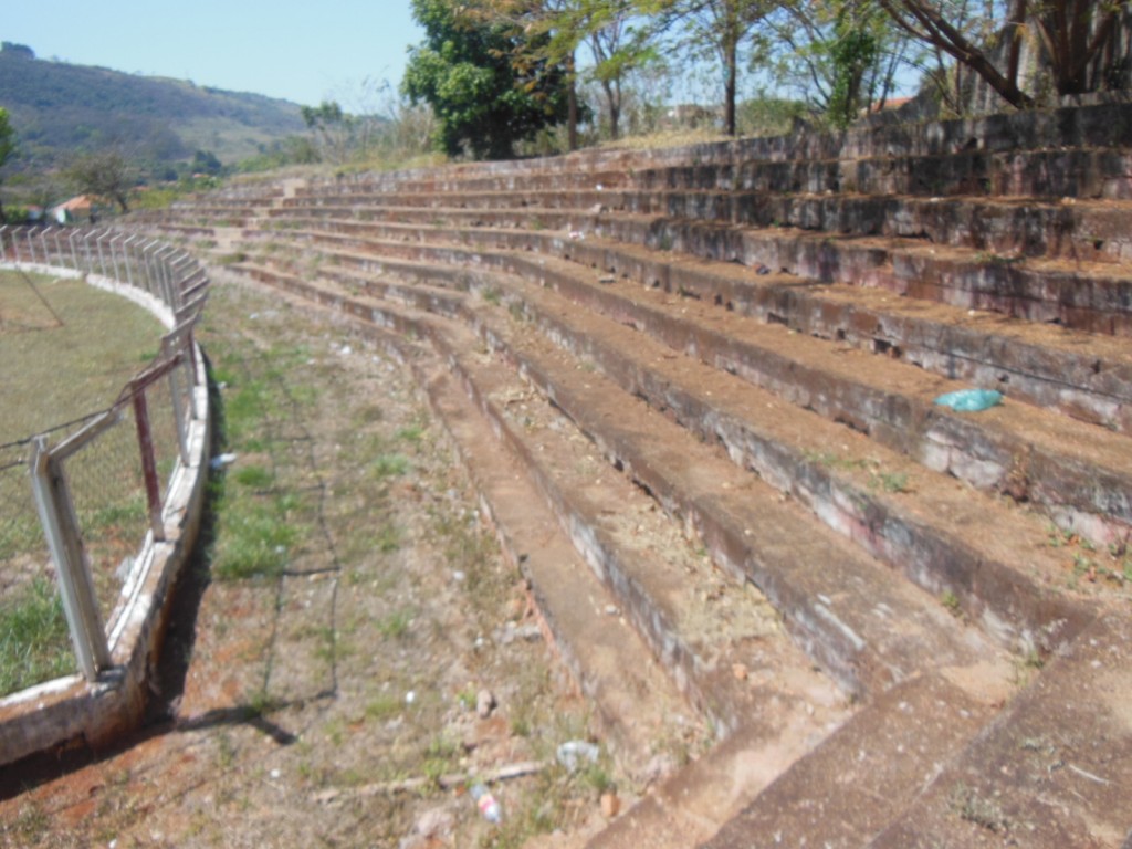 Estádio da Associação Esportiva São Simão - São Simão