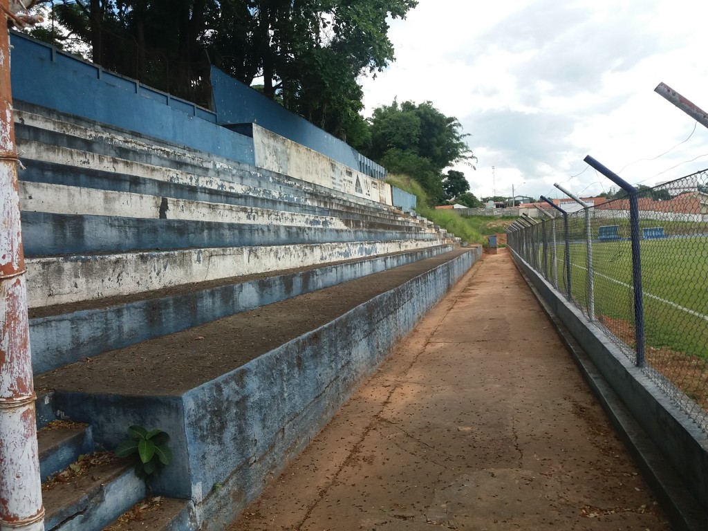 Estádio Acácio Luvisotto - Associação Esportiva Laranjalense - Laranjal Paulista