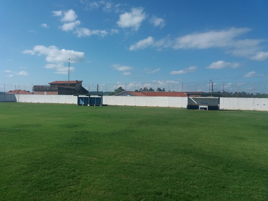 Estádio Municipal Roldão Vieira de Moraes - ADA Associação Desportiva Angatubense - - Angatuba