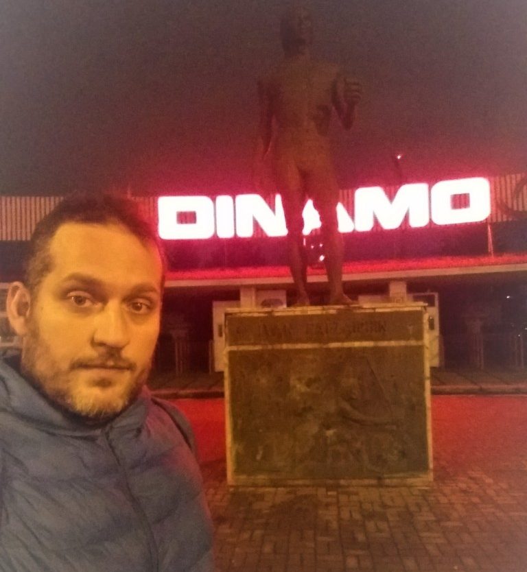 Estádio do FC Dinamo Bucuresti - Romênia
