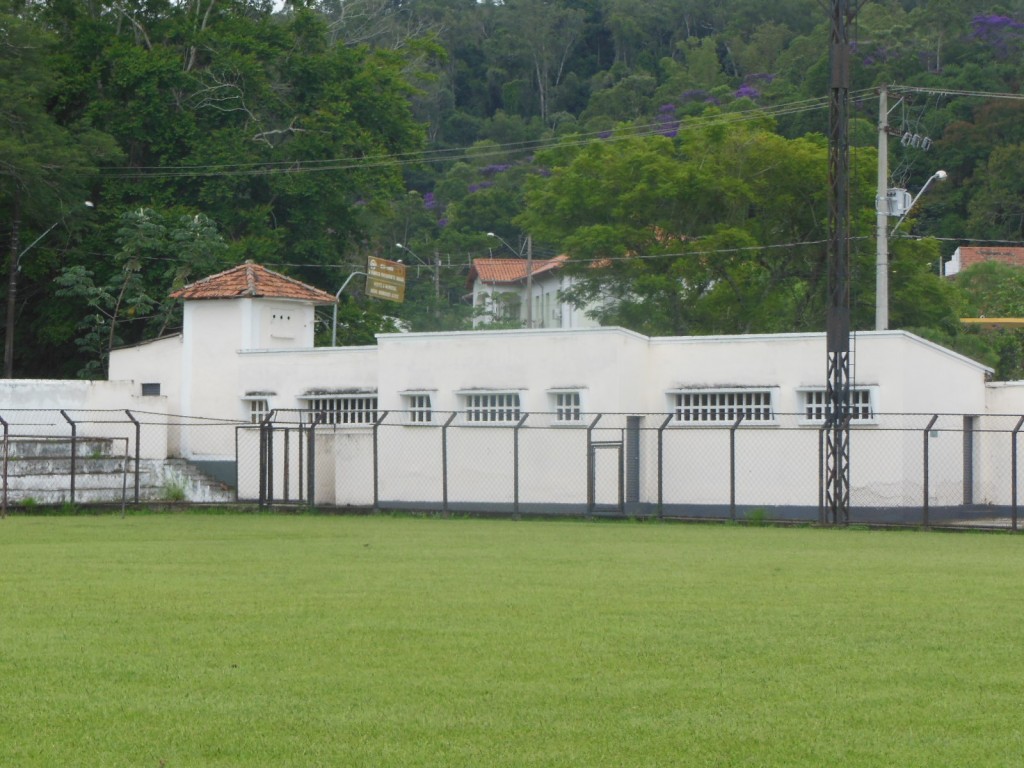 Estádio Fábrica de Pólvora e Explosivos Piquete - Esporte CLube Estrela