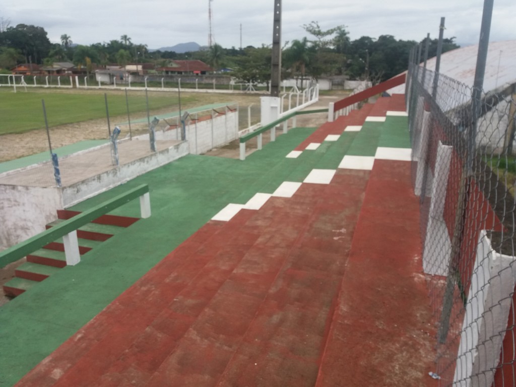 Estádio Municipal Édison Batista Teixeira - Clube Atlético Cananéia 