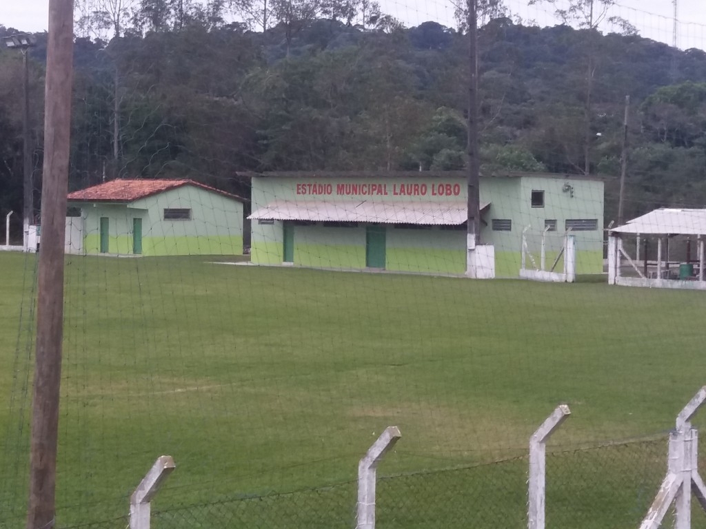 Estádio Municipal Lauro Lobo - Pariquera-Açu