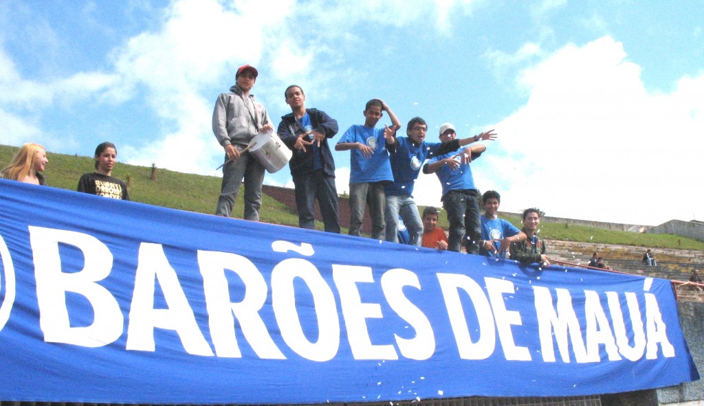 Torcida Barões de Mauá - Estádio Pedro Benedetti - Mauá