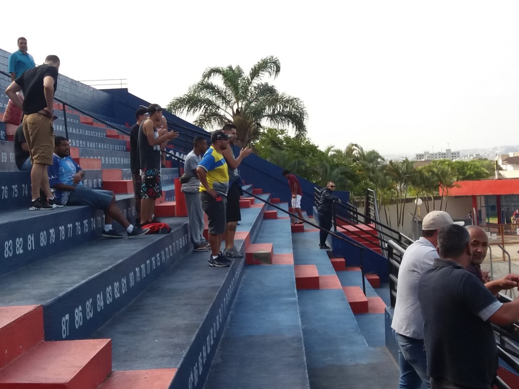 Estádio Municipal Francisco Marques Figueira - Suzano