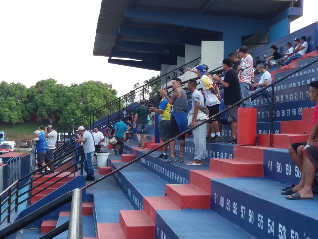 Estádio Municipal Francisco Marques Figueira - Suzano