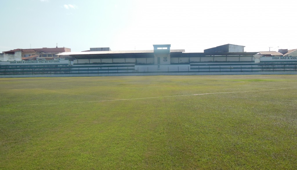 Estádio Dr. Antonio Pinheiro Júnior - Ferroviária de Pindamonhangaba