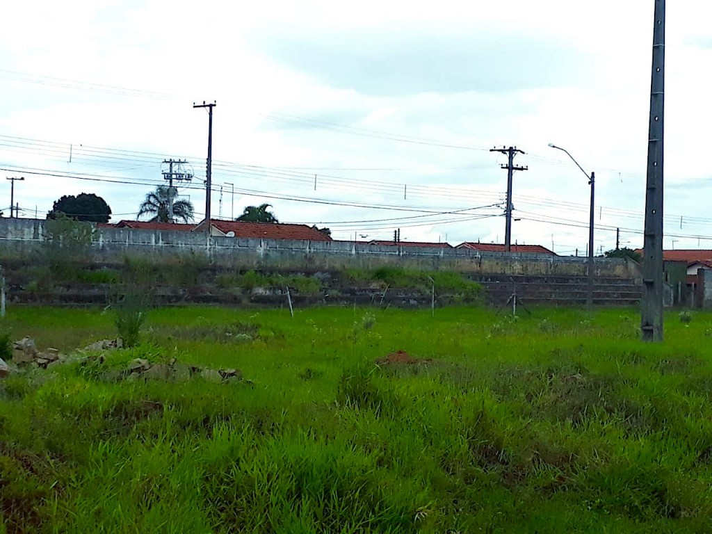  Estádio Municipal Edivaldo Rodrigues de Arruda - Paranapanema