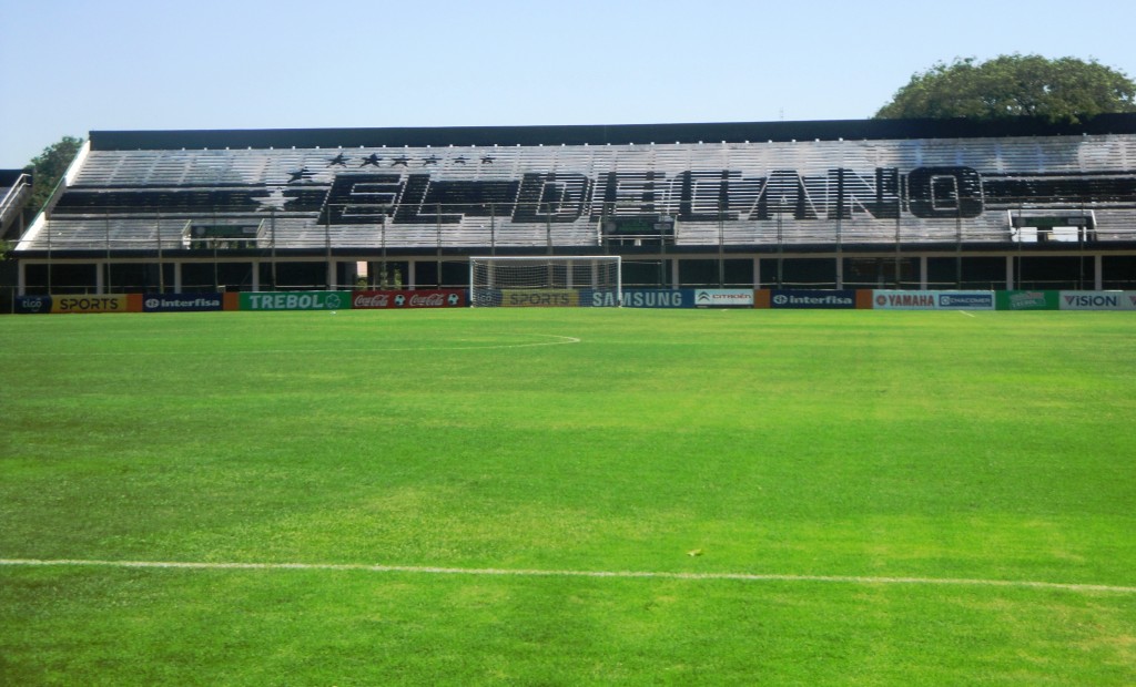 Estádio Manuel Ferreira - Club Olímpia - Assunção - Paraguai