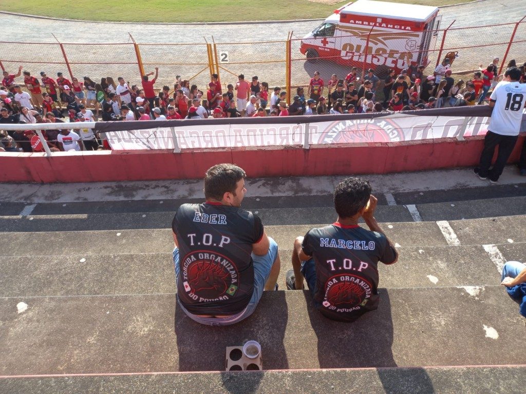 Pouso Alegre FC  o site da torcida do Pousão