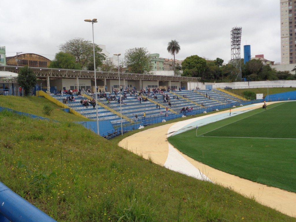 Com Todinho e Nescau, Santo André monta ataque 'achocolatado' - Futebol -  R7 Campeonato Paulista